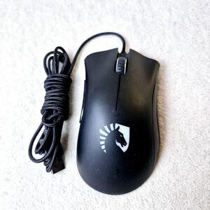 RAZER Deathadder Chroma Team Liquid Edition RZ01-0121 Gaming Mouse